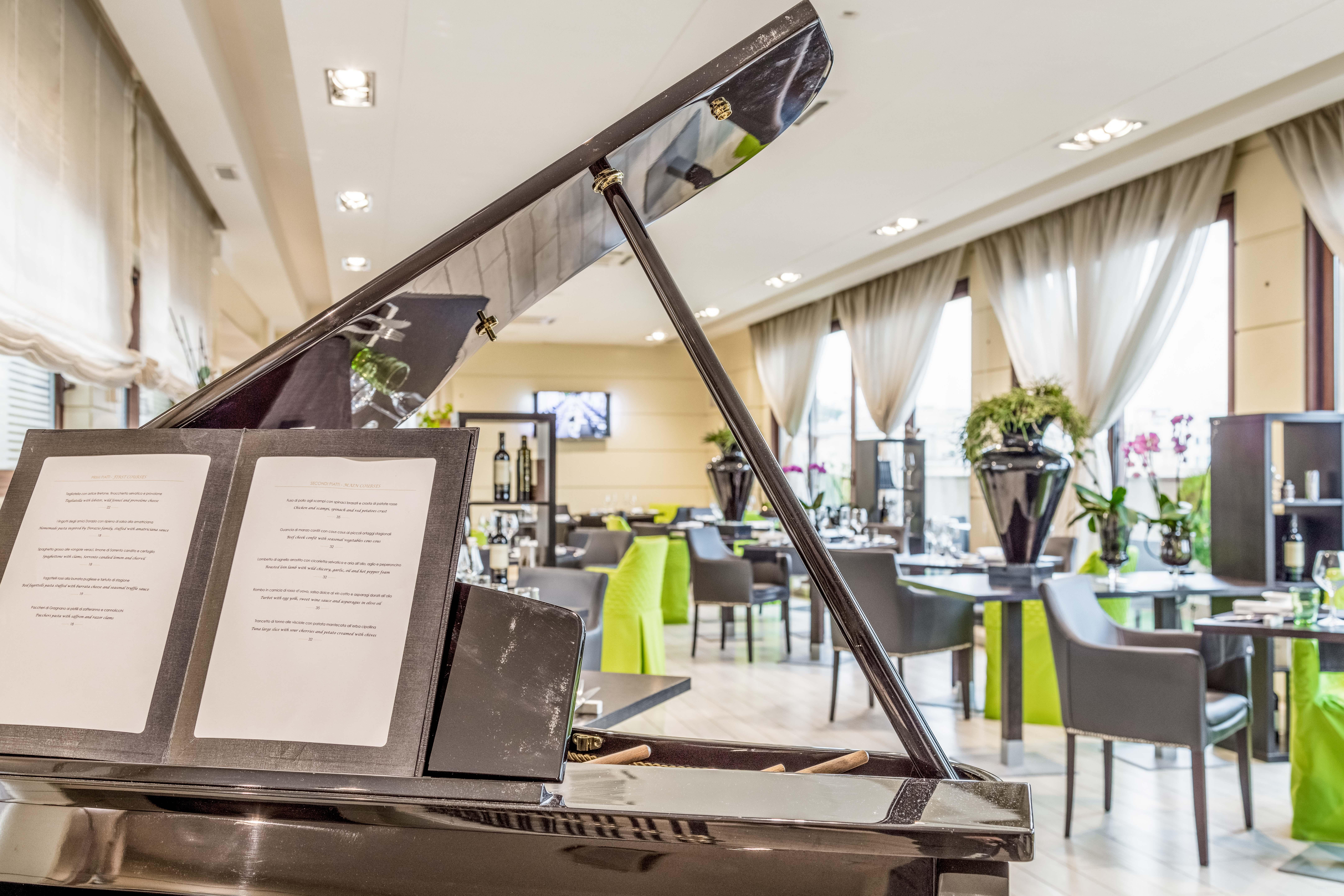 Radisson Blu Ghr Rome — Foto’s 3